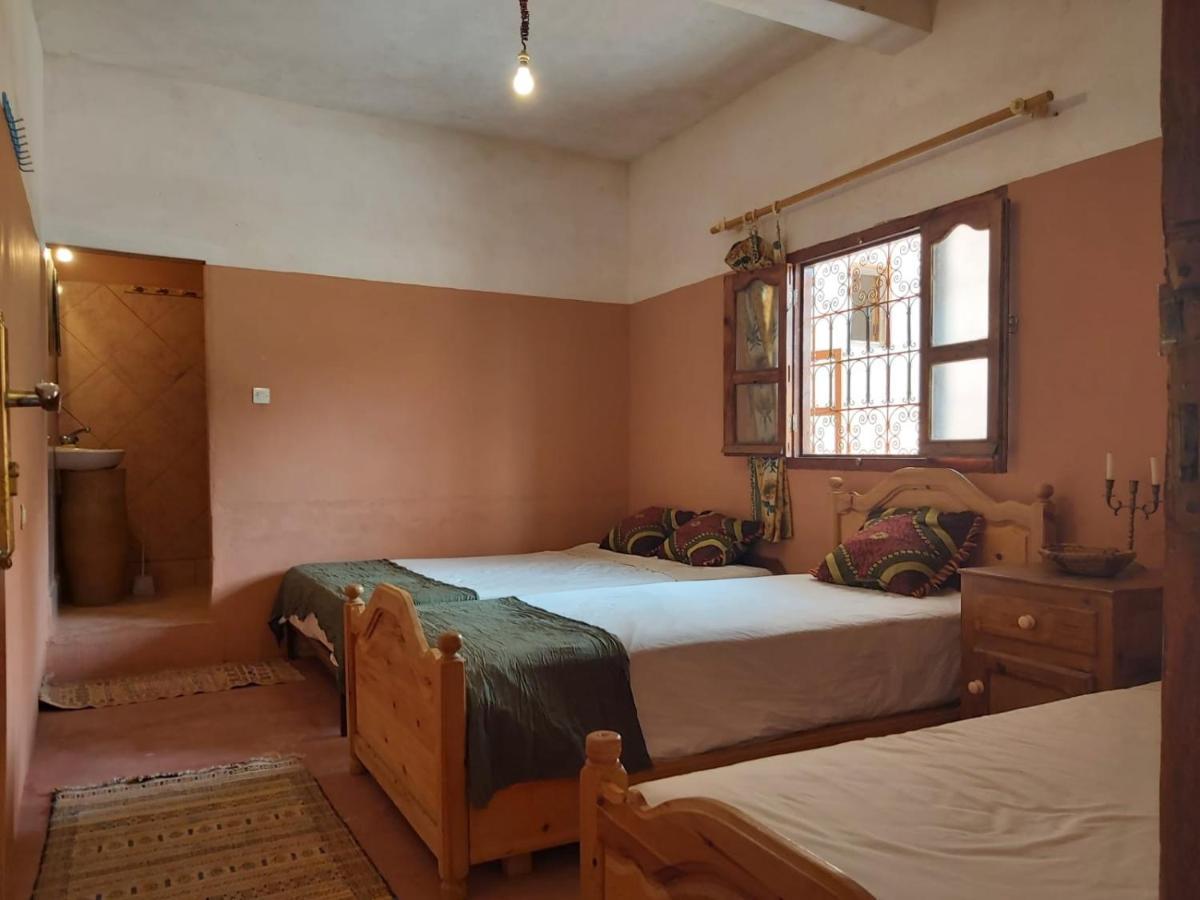 Kasbah Ait Arbi Hotel Ait Ougliff Exterior photo